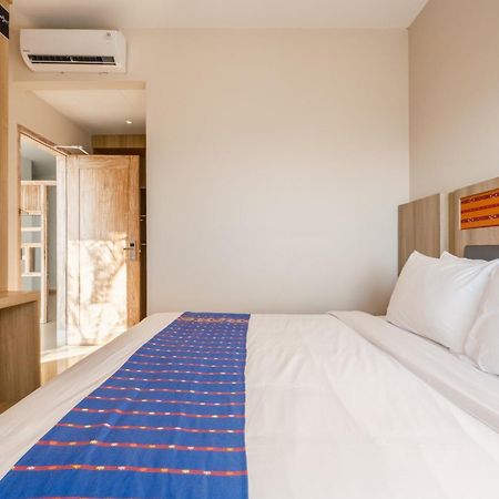 Dejavu 2.0 Hotel Bajo Komodo Labuan Bajo Extérieur photo
