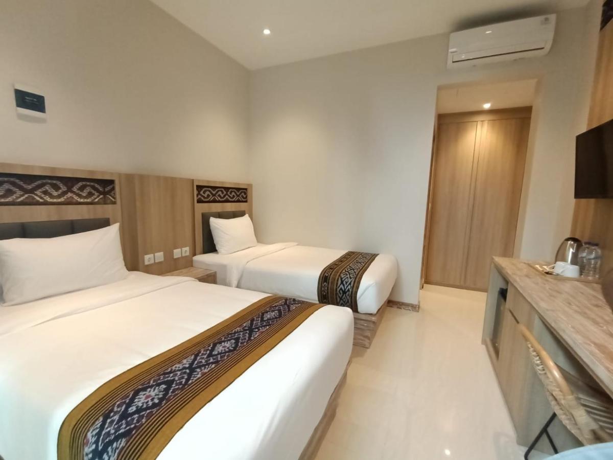 Dejavu 2.0 Hotel Bajo Komodo Labuan Bajo Extérieur photo