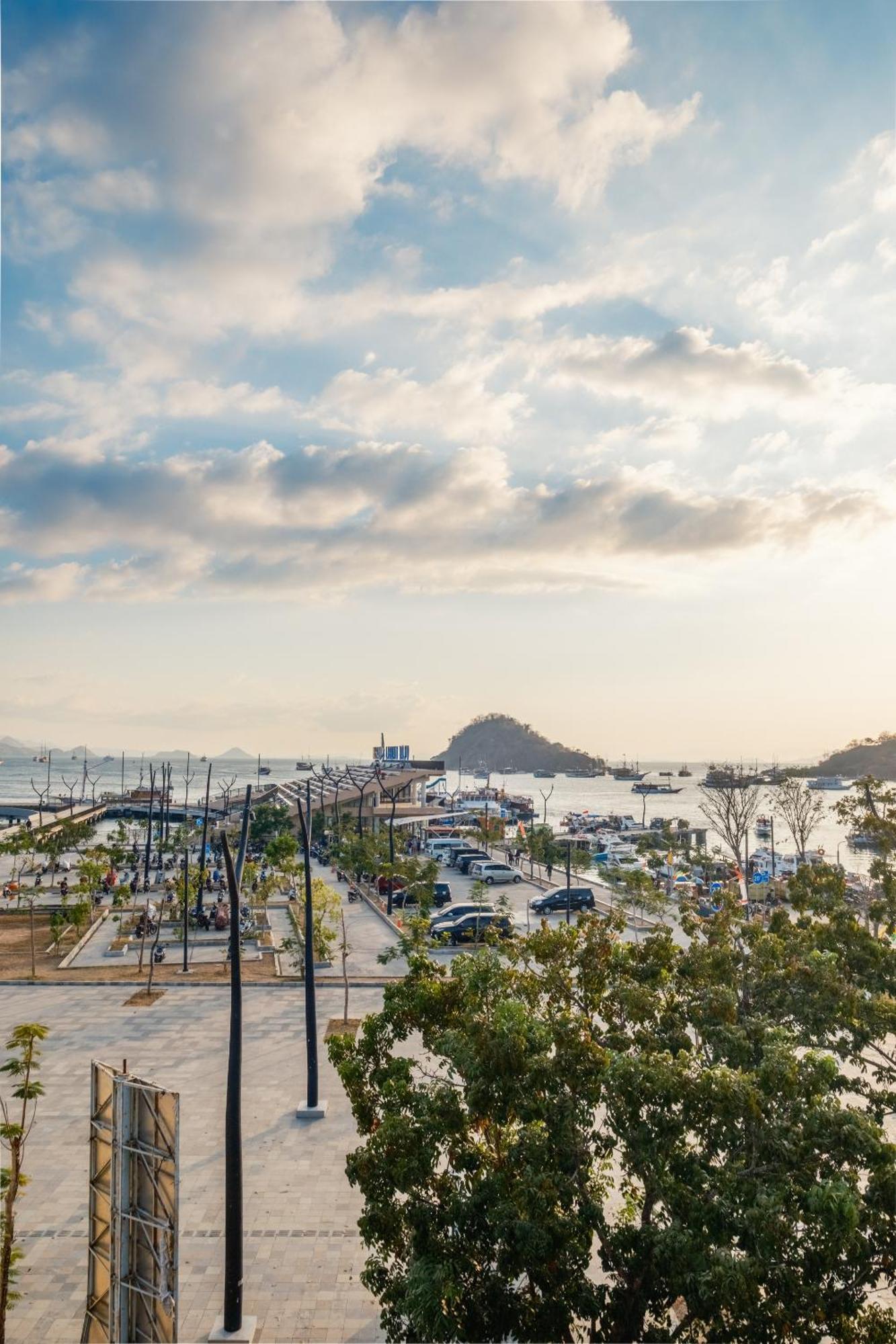 Dejavu 2.0 Hotel Bajo Komodo Labuan Bajo Extérieur photo