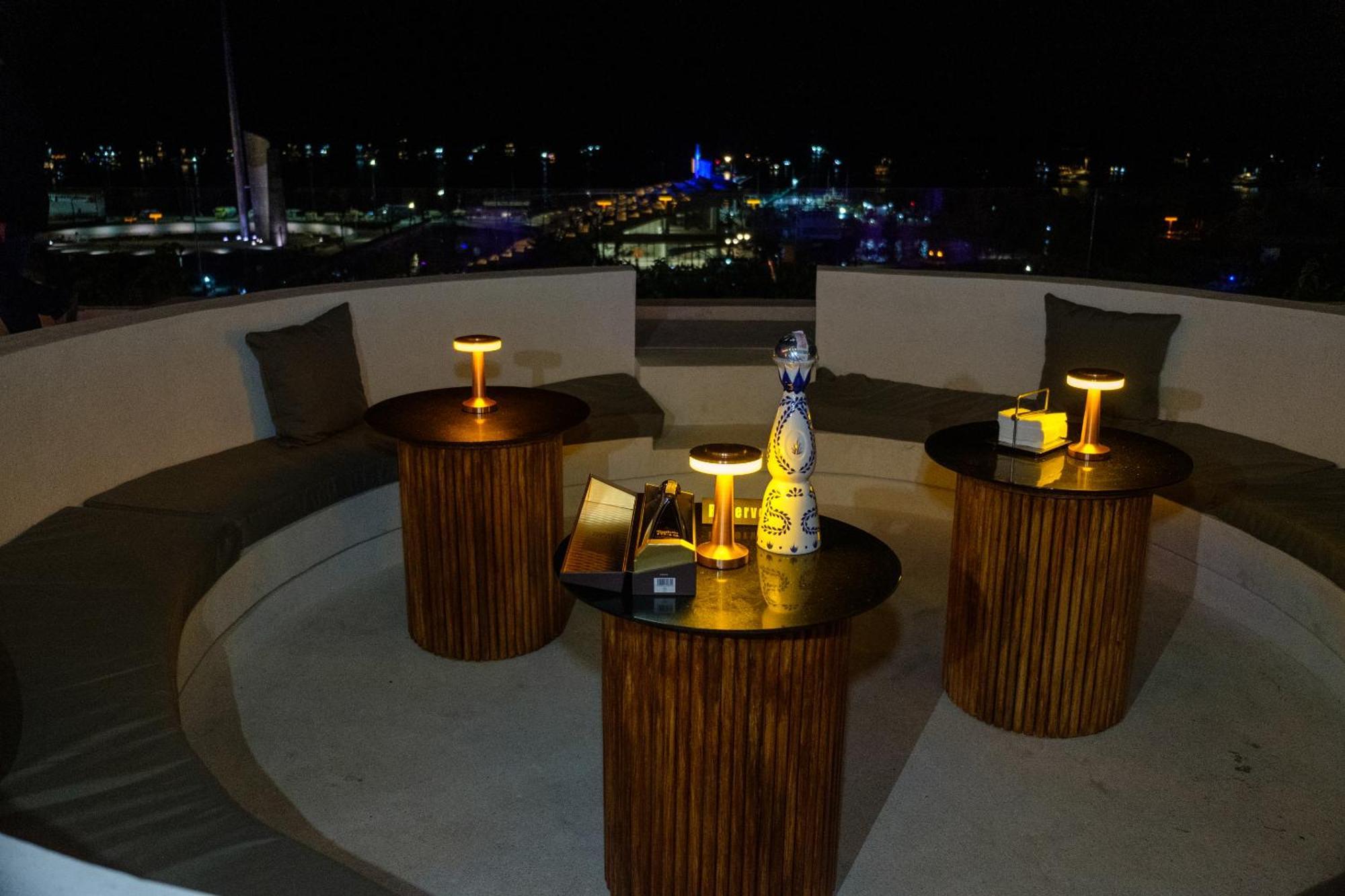 Dejavu 2.0 Hotel Bajo Komodo Labuan Bajo Extérieur photo